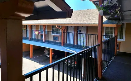 Nights Inn Motel