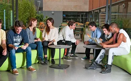 Barcelona Pere Tarres Youth Hostel