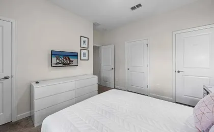 Chic Resort Getaway 15 Min to Disney
