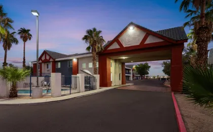 Days Inn by Wyndham Phoenix West