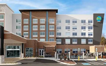 Tru by Hilton Mt. Juliet
