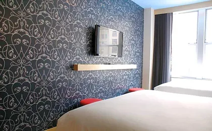 TRYP by Wyndham New York City Times Square / Midtown