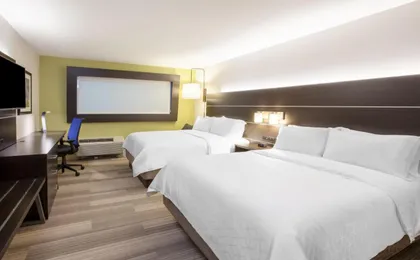 Holiday Inn Express & Suites Oklahoma City Airport