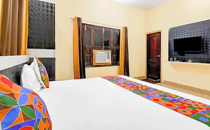 FabHotel RB Palace - Nr. Varanasi Junction (Cantt) Railway Station