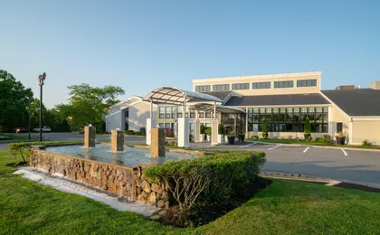 Holiday Inn Cape Cod-Hyannis