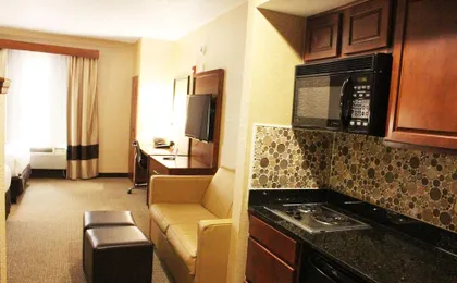 Quality Suites