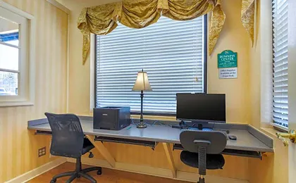 Suburban Studios Tysons Corner