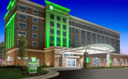 Holiday Inn & Suites Memphis Southeast Germantown