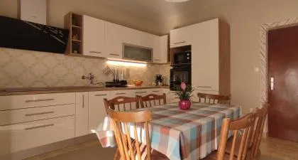 Apartmani Mila A1a, A1b & A2