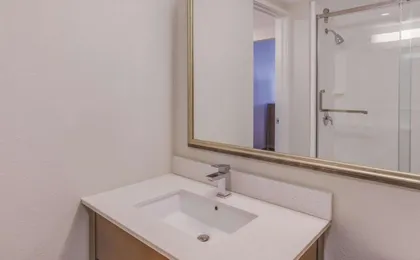 La Quinta Inn & Suites by Wyndham Philadelphia Airport