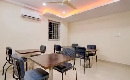 Townhouse Nanak Ram Guda Near WaveRock SEZ