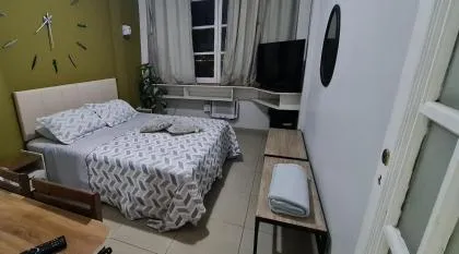 A lazer ou a trabalho fique em Botafogo em frente à Praia e ao Pao de Acúcar