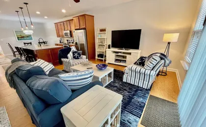 Schooner Drive 33521