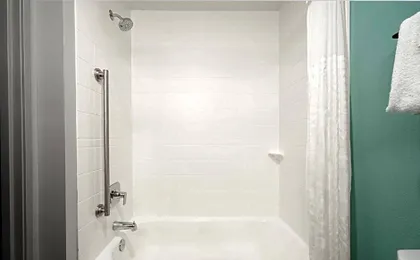 ECHO Suites Extended Stay by Wyndham Johnson City Medical CR