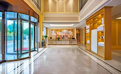 Vienna Hotel Shanghai Songjiang Film Park