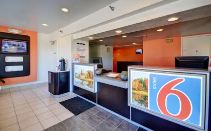 Motel 6 Hartford Windsor Locks