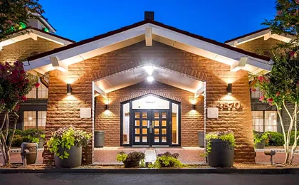 La Quinta Inn & Suites by Wyndham Huntsville Research Park
