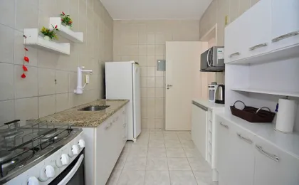 Apartamento na Trindade - CEN008