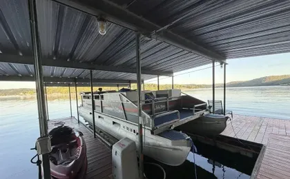 Quiet Cove, Private Dock, Fishing, Swimming, Boat Slip & Kayaks