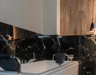 NOHO Boutique , premium living Dikeou 8