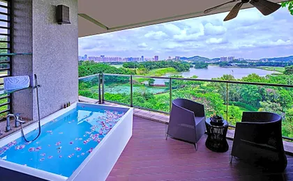 Shenzhen Castle Golf Hotel