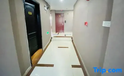 XuRiMan Hotel