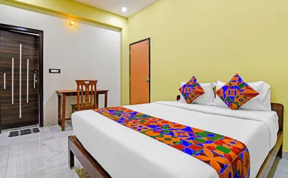 Fabhotel The Ax Inn