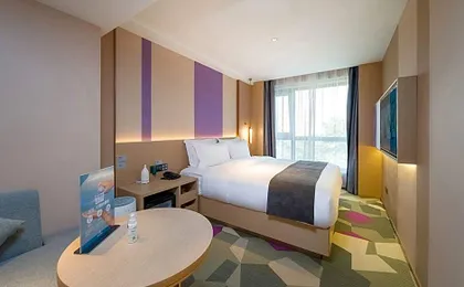 Lavande Hotel Beijing South Railway Station Shiliuzhuang Metro Station