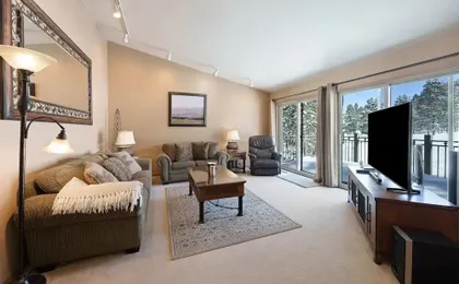 Umpqua With Golf Views Hot Tub & Ping Pong