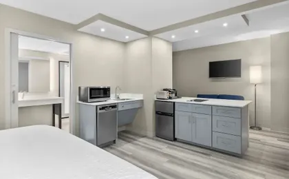 Homewood Suites by Hilton Downers Grove Chicago
