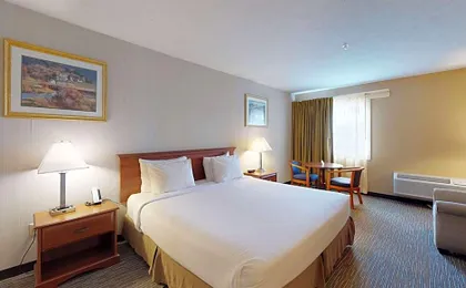 Ramada by Wyndham Strasburg/Shenandoah Valley