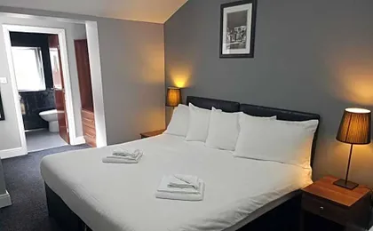 The Liverpool Inn Hotel
