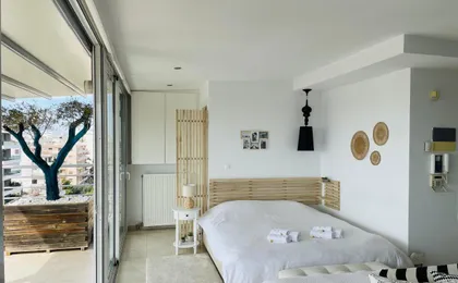 Luxury Penthouse Studio with Sea View, Palaio Faliro