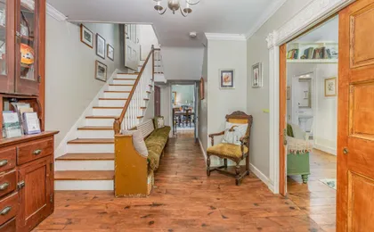 Fallen Tree Farm Bed And Breakfast