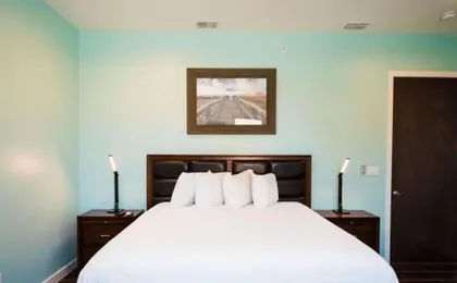 5 BEDROOM BEACHFRONT CONDO - 3rd Floor