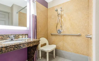 La Quinta Inn & Suites by Wyndham Hillsboro