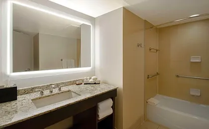 Embassy Suites by Hilton Jacksonville Baymeadows