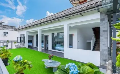 Mingqi·MAY Haiyu Homestay (Dali Ancient City Branch)