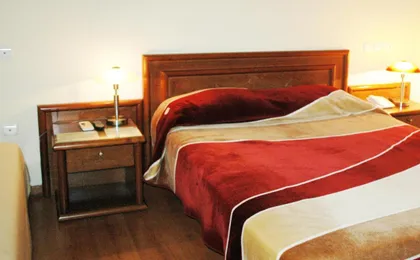 Omiros Hotel