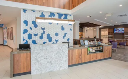 Hyatt Place Cincinnati / Sharonville Convention Center