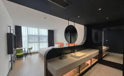 Shijie Hotel (Chongqing Jiangbei International Airport)