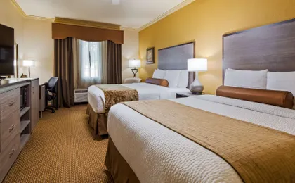 Best Western Plus Crown Colony Inn & Suites