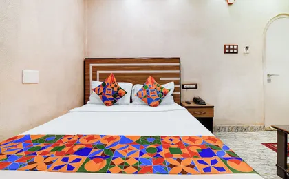 Fabhotel Aafreen