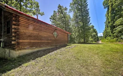 Secluded Studio 1 mi to Thorncrown Chapel