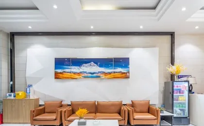 Savile Zhouyi Hotel Guangzhou (Panyu Changlong Banqiao Metro Station)