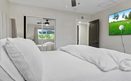 Just Listed! Old Town Paradise W/htd Pool & Spa!