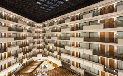 Embassy Suites by Hilton Kansas City Overland Park (H)