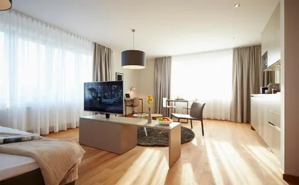 IPARTMENT FRANKFURT EUROPAVIERTEL