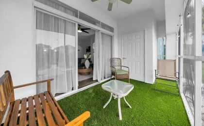 Modern 2BR Pool Gym Pet-friendly 12