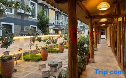 Dali Old City Saijia Garden B&B Hote